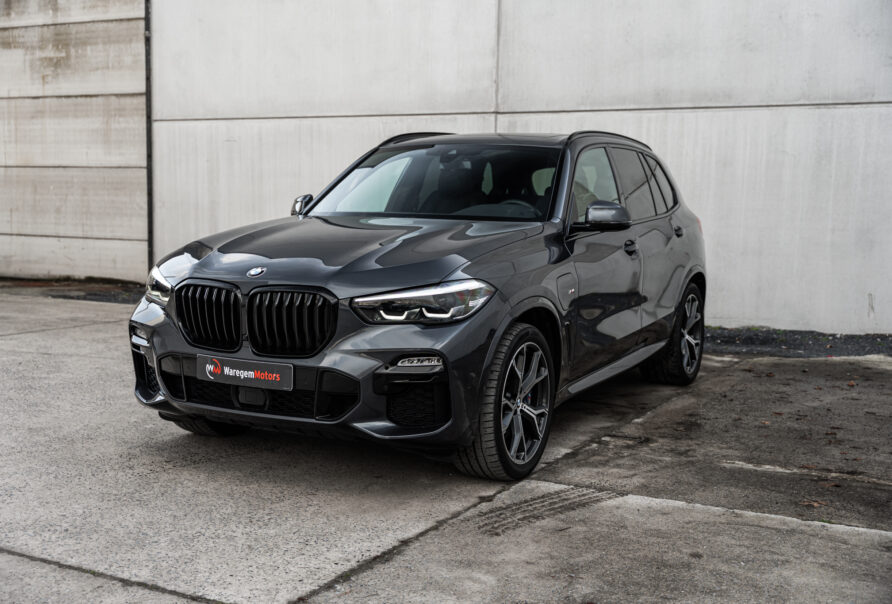 BMW X5 45e 04