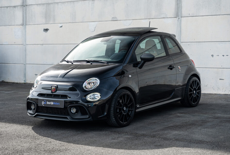 Abarth 595 Competizione 1.4 T-Jet - 180 PK - Brown Leather Seats - Sport Exhaust