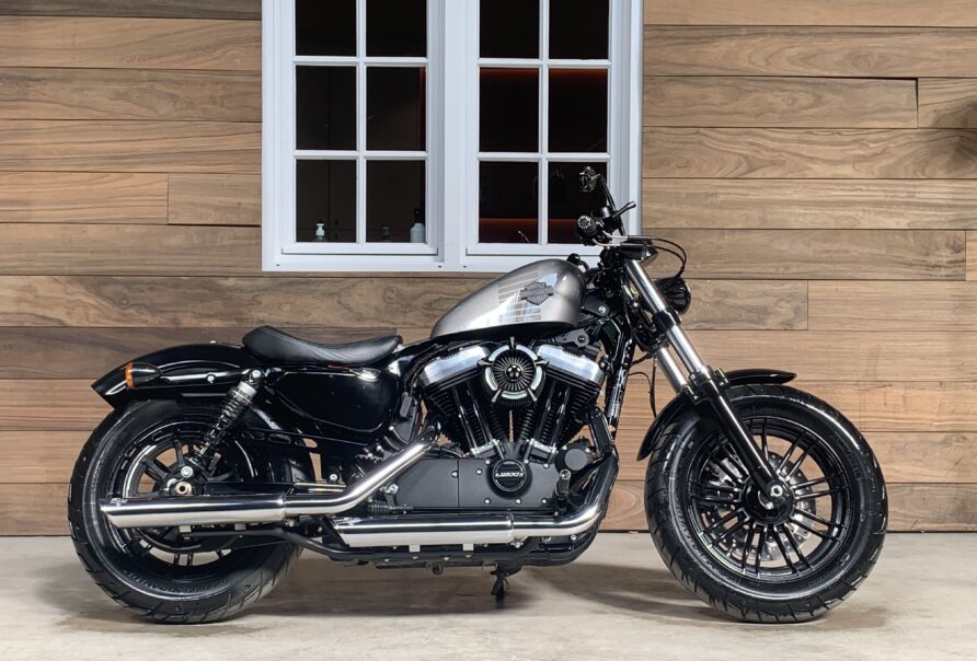 Harley davidson sportster 48 Vance Hines RSD bulletsilver22