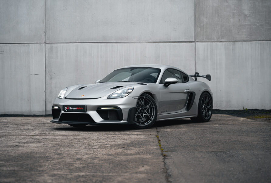 Porsche GT4 RS 02