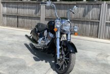 INDIAN CHIEF Classic Full Custom slechts ** 3000 km ** first owner Belgium Bike - foto 2