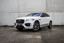 Jaguar F Pace 09