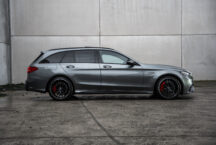 Mercedes C63 Break 11