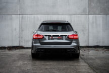 Mercedes C63 Break 16