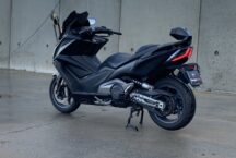 Waregemmotors waregem motors KYMCO 550 AK03