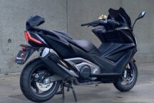 Waregemmotors waregem motors KYMCO 550 AK05