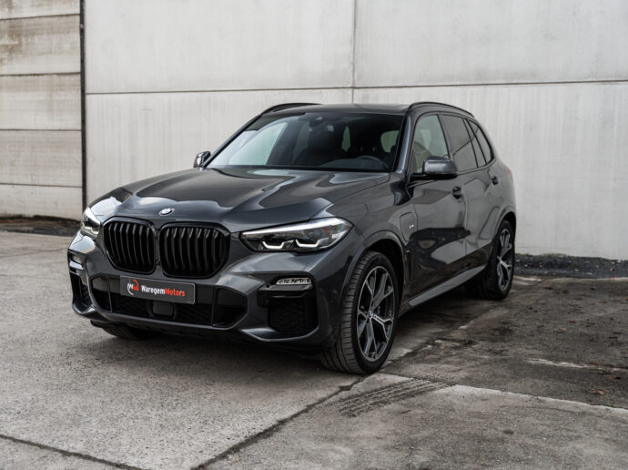 BMW X5 xDrive45e | M Pack - Pano - Harman Kardon - 21"Wheels - Sportseats