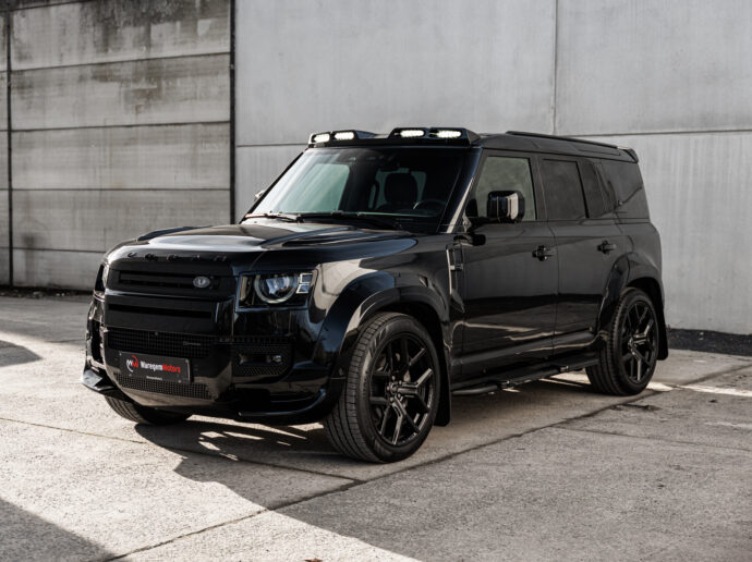 Defender 110 D300 X-Dynamic **URBAN** Pano Black Pack 22"