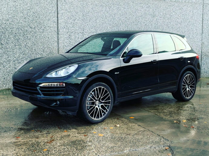 Porsche Cayenne 3L diesel