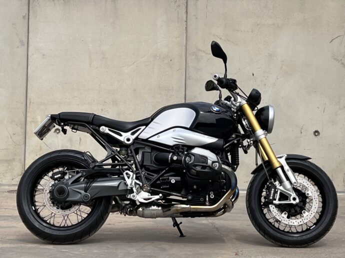 BMW R Nine T